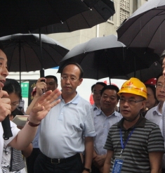 省委常委、副省长魏宏检查中心医院港澳援建项目建设和运营情况