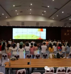 护理部举办2016级规培护士理论培训