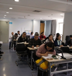用好批评与自我批评之法宝