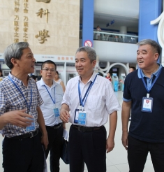 市政协调研组盛赞我院互联网信息化建设