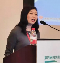 DRG与护理的对话 党委副书记何梅在第四届国家DRG论坛作专题授课