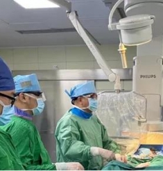 “弓上三分支重建”市中心医院血管外科主动脉疾病 微创手术再上新台阶