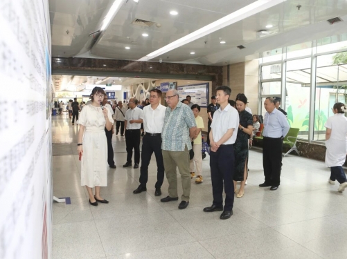 摩洛哥驻华大使阿卜杜勒卡德尔·安萨里一行到访绵阳市中心医院